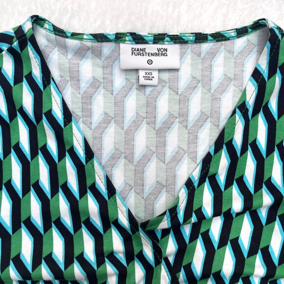 Diane Von Furstenberg wrap long sleeves dress - Picture 4 of 11